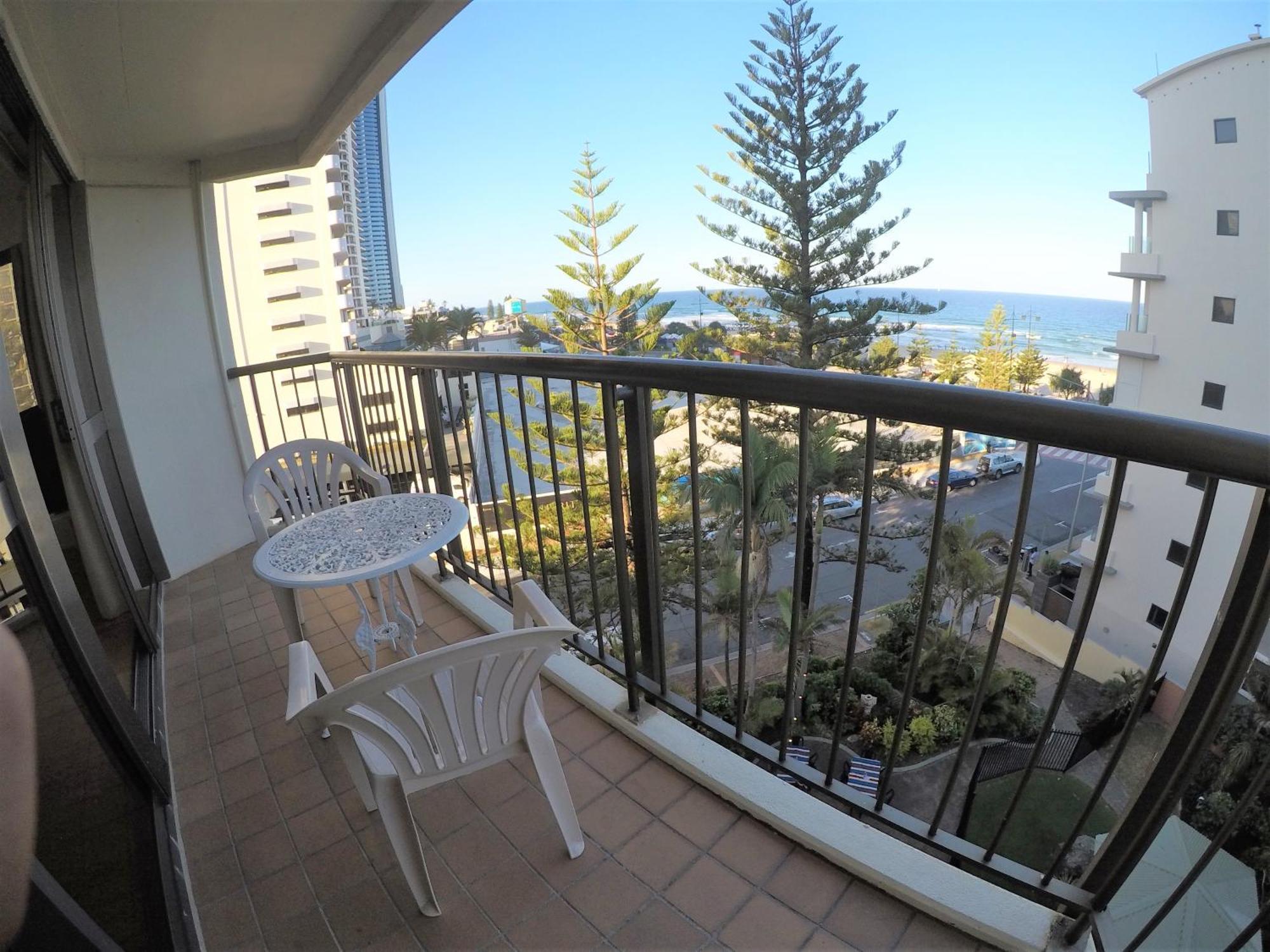 Erika'S Holiday Apartment Голд-Кост Экстерьер фото