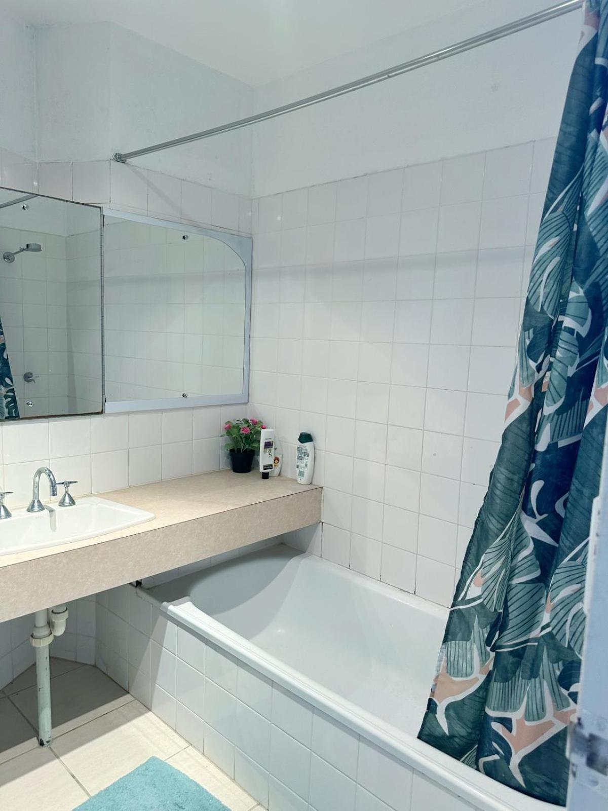 Erika'S Holiday Apartment Голд-Кост Экстерьер фото